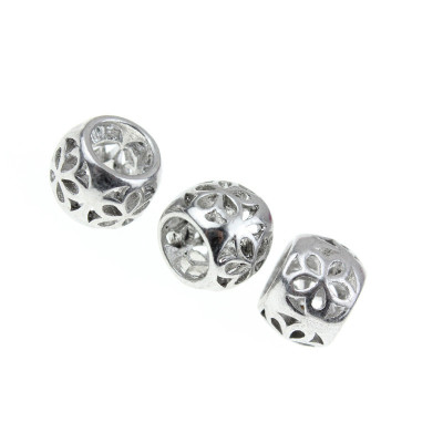 Korálek s prořezávanou kytičkou chirurgická ocel