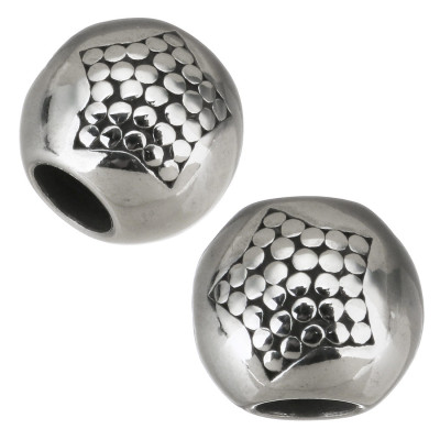 Large bead decorated with surgical steel star