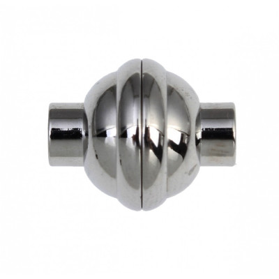 Magnetic closing of 4mm draw-through in stainless steel