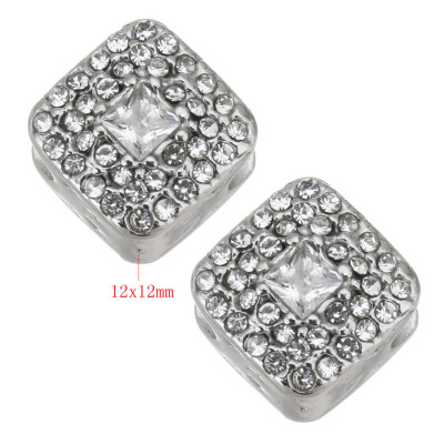 Rhombic rhinestone bead decorated with chatons