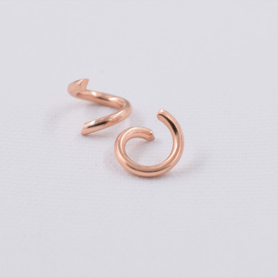 Otevřený spojovací kroužek  6 x 1mm ROSE GOLD z chirurgické oceli