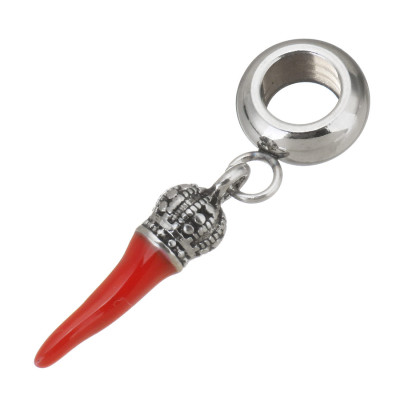 Eyelet with pendant in the shape of chilli peppers surgical steel