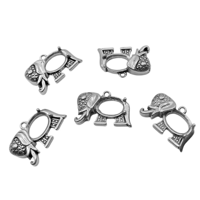 Elephant pendant for surgical steel cabochon