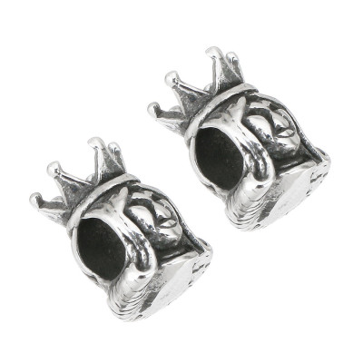 Bead princess with surgical steel crown