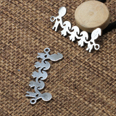 Connector happy family of 3 children three little girls in two color variants of surgical steel