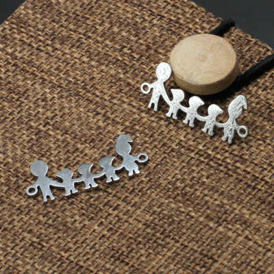 Connector happy family of 3 children three baby boys in two color variants of surgical steel