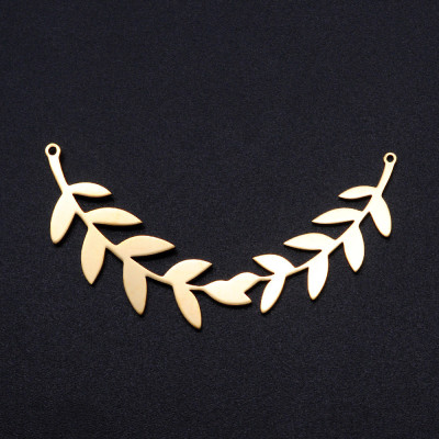 Konektor spojené lístečky dvě barevné varianty chirurgická ocel