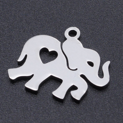 Pendant elephant with heart surgical steel