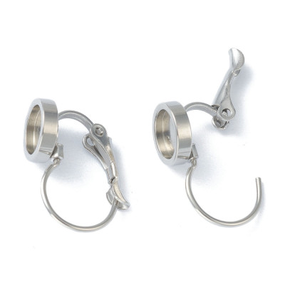 Mechanical earring with 6 or 10 mm surgical steel cup
