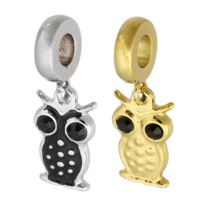 Eyelet with pendant in the shape of an owl, surgical steel