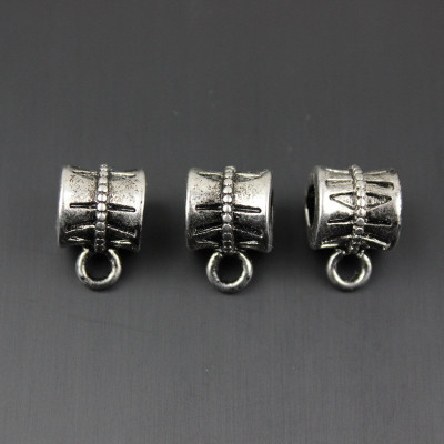 Bead bow with surgical steel eyelet