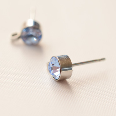 Puseta with a Light Sapphire colored surgical steel case