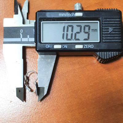 Náušnice mechanická s ploškou 10mm chirurgická ocel