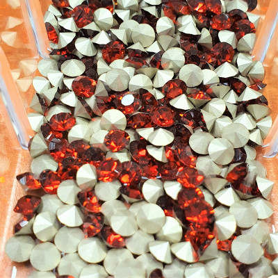 Šatony Preciosa SS24 Red Velvet