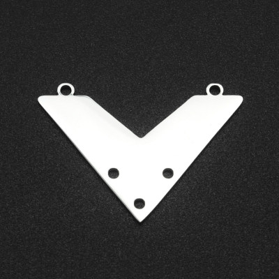 Surgical steel triangle connector