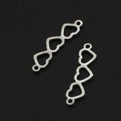 Connector larger connected hearts surgical steel