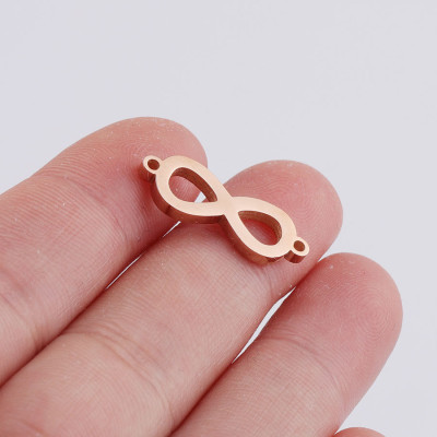 Connector horizontal figure eight made of surgical steel three color variants