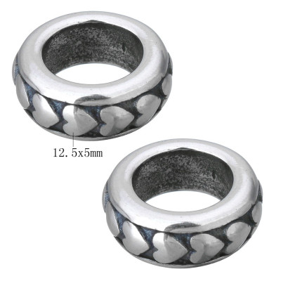 Bead with heart ornament of surgical steel