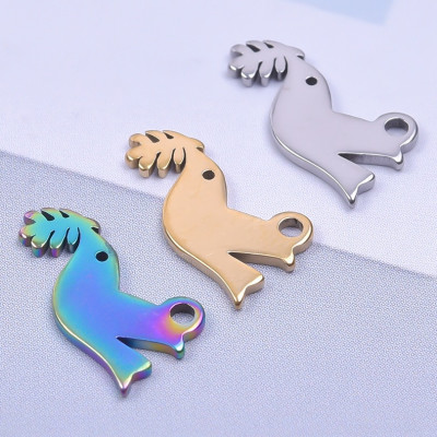 Přívěsek malý ptáček světvičkou chirurgická ocel