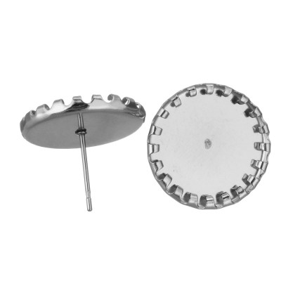 The inner side is 10,5mm with a bowl and decorative edges of surgical steel