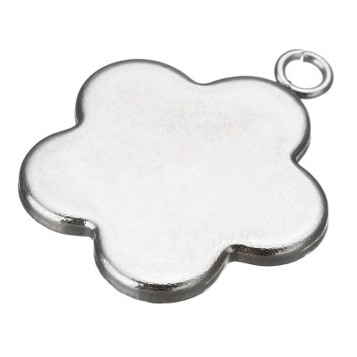 Pendant bed flower size 23,5mm made of surgical steel