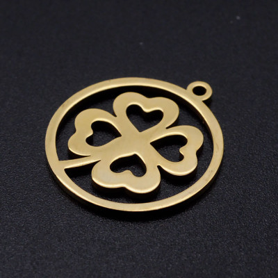 Four-leaf clover pendant IN THE WHEEL, two color options, surgical steel