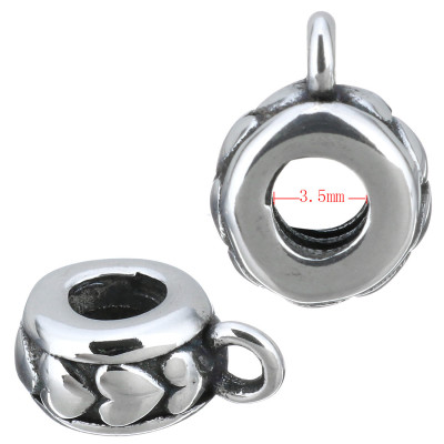 Bead with an eyelet decorated with hearts, surgical steel