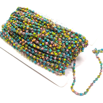 Řetízek s barevnými kuličkami