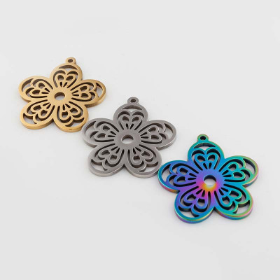 Pendant large flower in three color combinations made of surgical steel