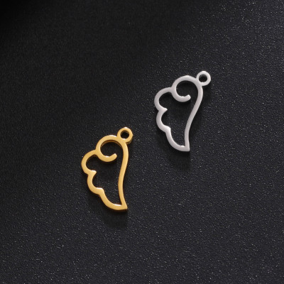 Pendant small angel wing two variants surgical steel