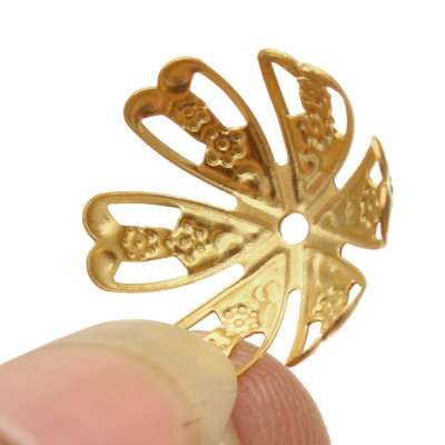 Bead cut through 17mm surgical steel