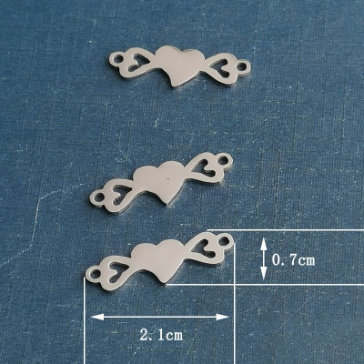 Connector surgical steel connected hearts