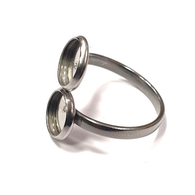 Ring with round 8 mm bowls, surgical steel