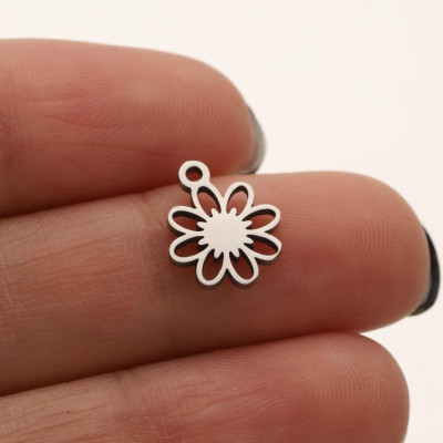 Pendant small flower surgical steel