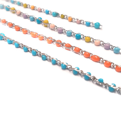 Řetízek s barevnými kuličkami