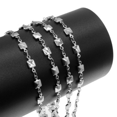 Chain with squares surgical steel