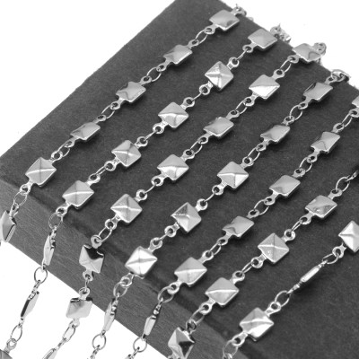 Chain with squares surgical steel