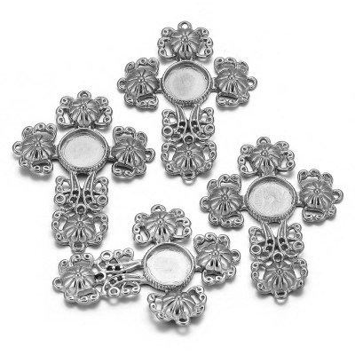 Pendant decorated cross surgical steel