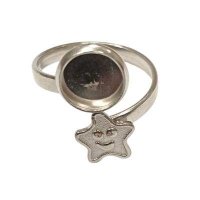 Ring with round bowl and star surgical steel