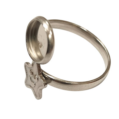 Ring with round bowl and star surgical steel
