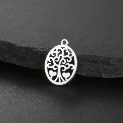 Pendant oval with tree surgical steel