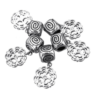 Pendant cut flower of surgical steel
