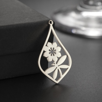 Pendant drop with flower surgical steel two colour variants