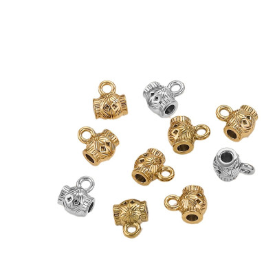 Bead with an eyelet decorated with hearts, surgical steel