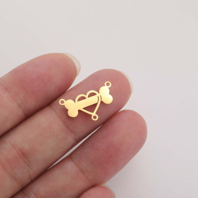 Konektor kostička se srdíčkem tři očka chirurgická ocel