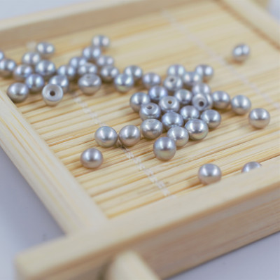 Freshwater pearl gray 3.5-4mm semi-drilled