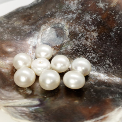 Sweetwater pearl Natural white colour 10-10,5mm 1pc