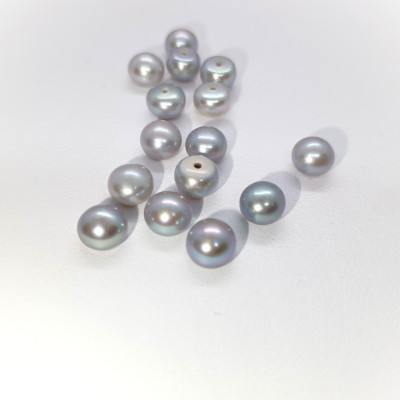Perla sladkovodní šedá přírodní 6 - 6,5mm polovrtaná
