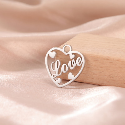 Přívěsek srdce s nápisem Love chirurgická ocel