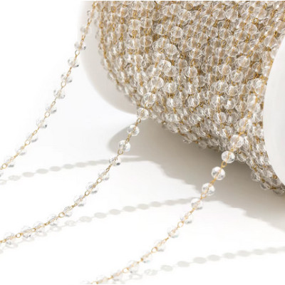 Řetízkovina s barevnými kuličkami